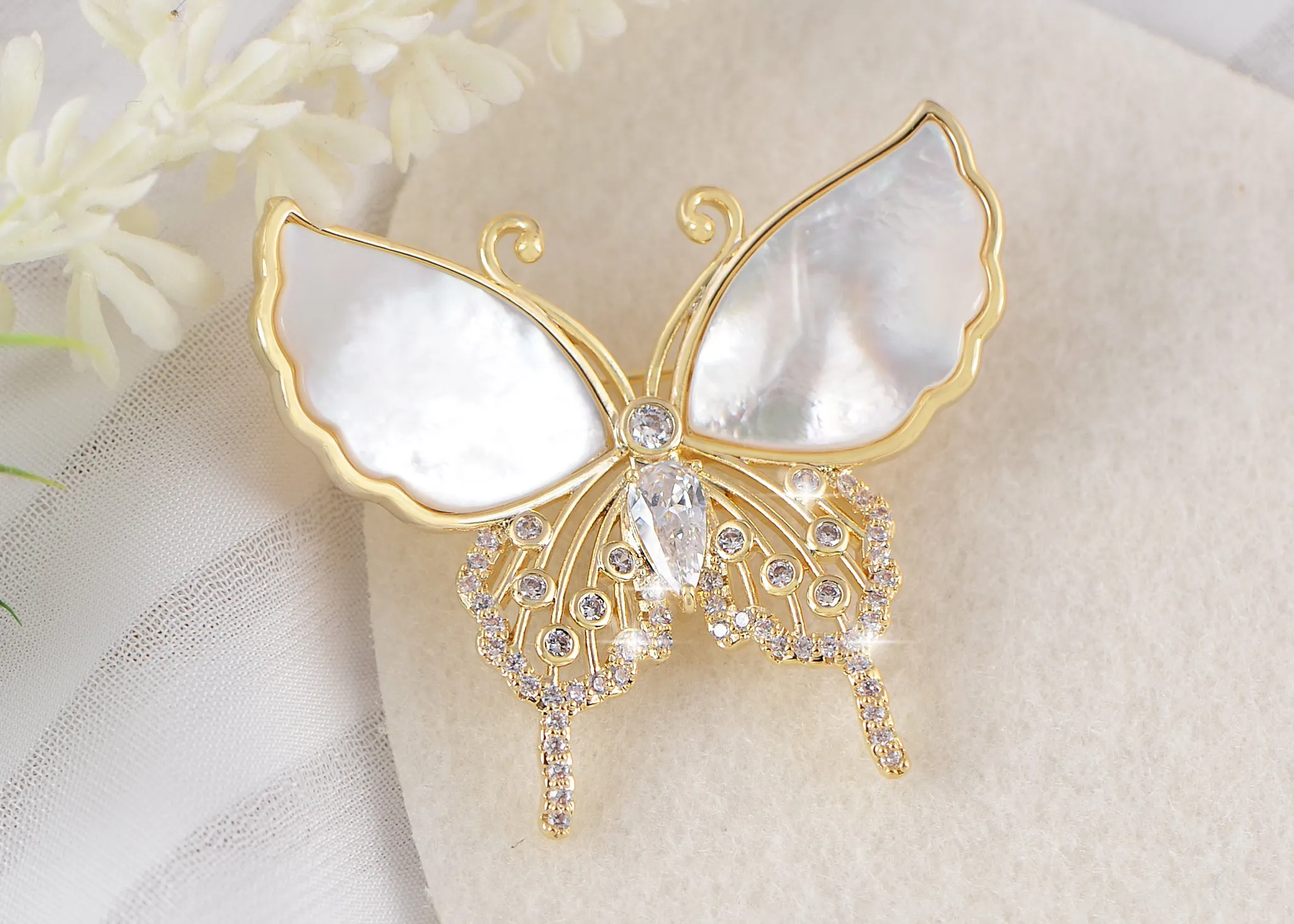 Alilang Sparkling Zircon Seashell Butterfly Brooch Pin With Crystal Rhinestones For Wedding Party