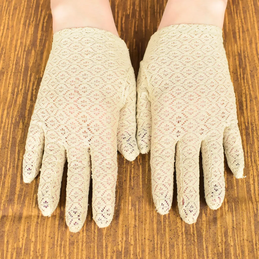 Lace Beige Gloves