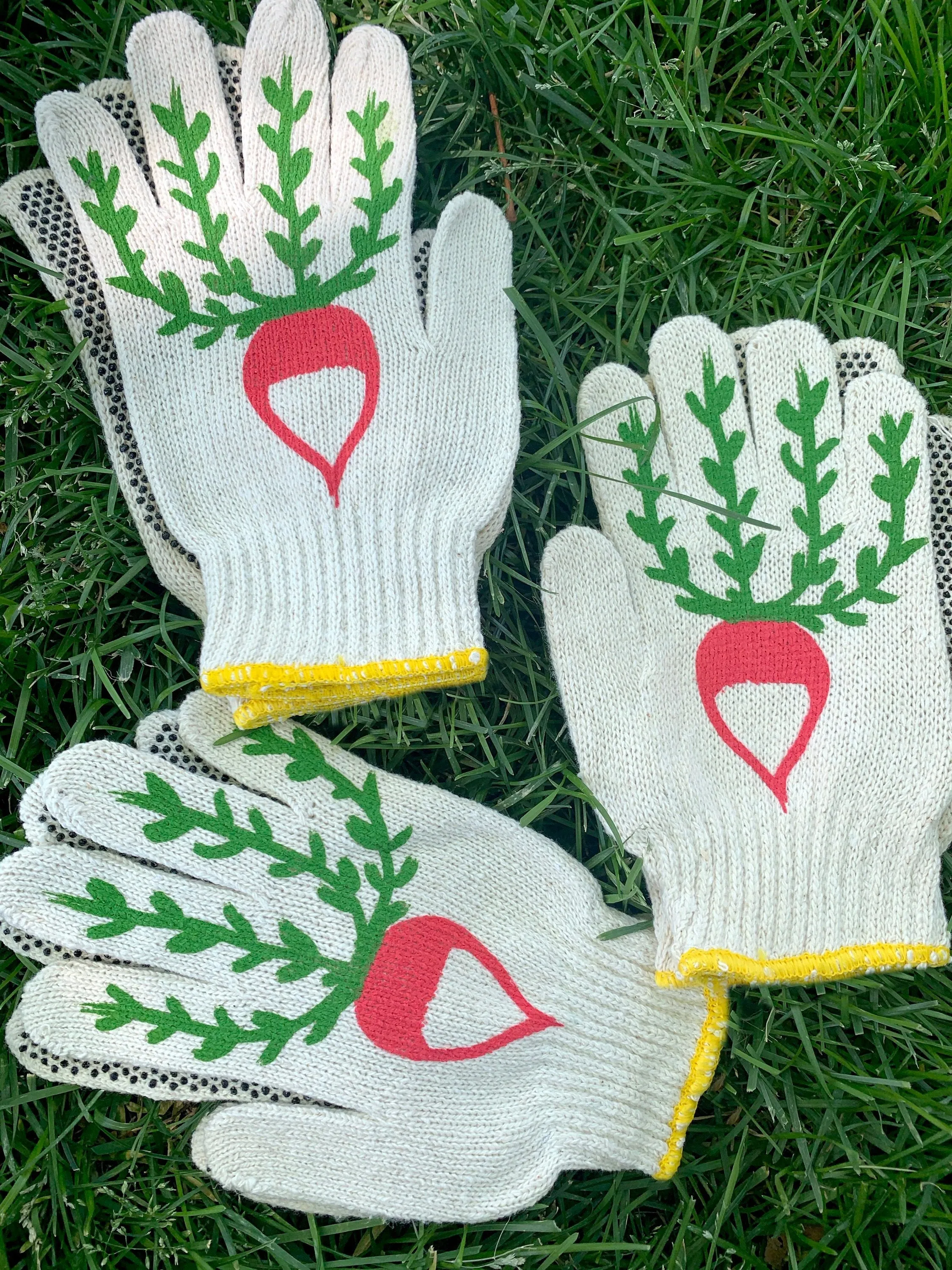 Radish Gardening Gloves