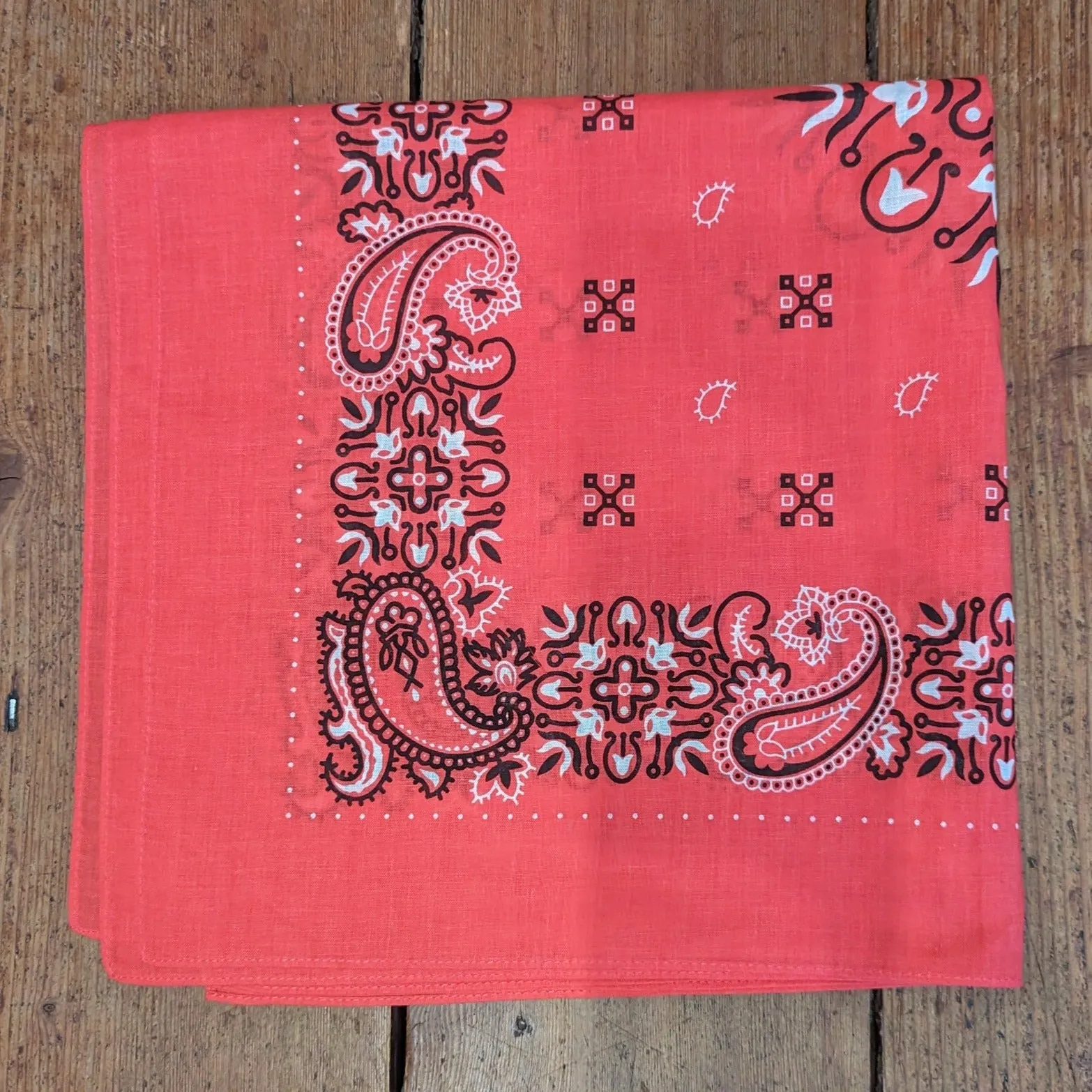 Regent - Cotton Hanky - Bandana - Pink Large Paisley