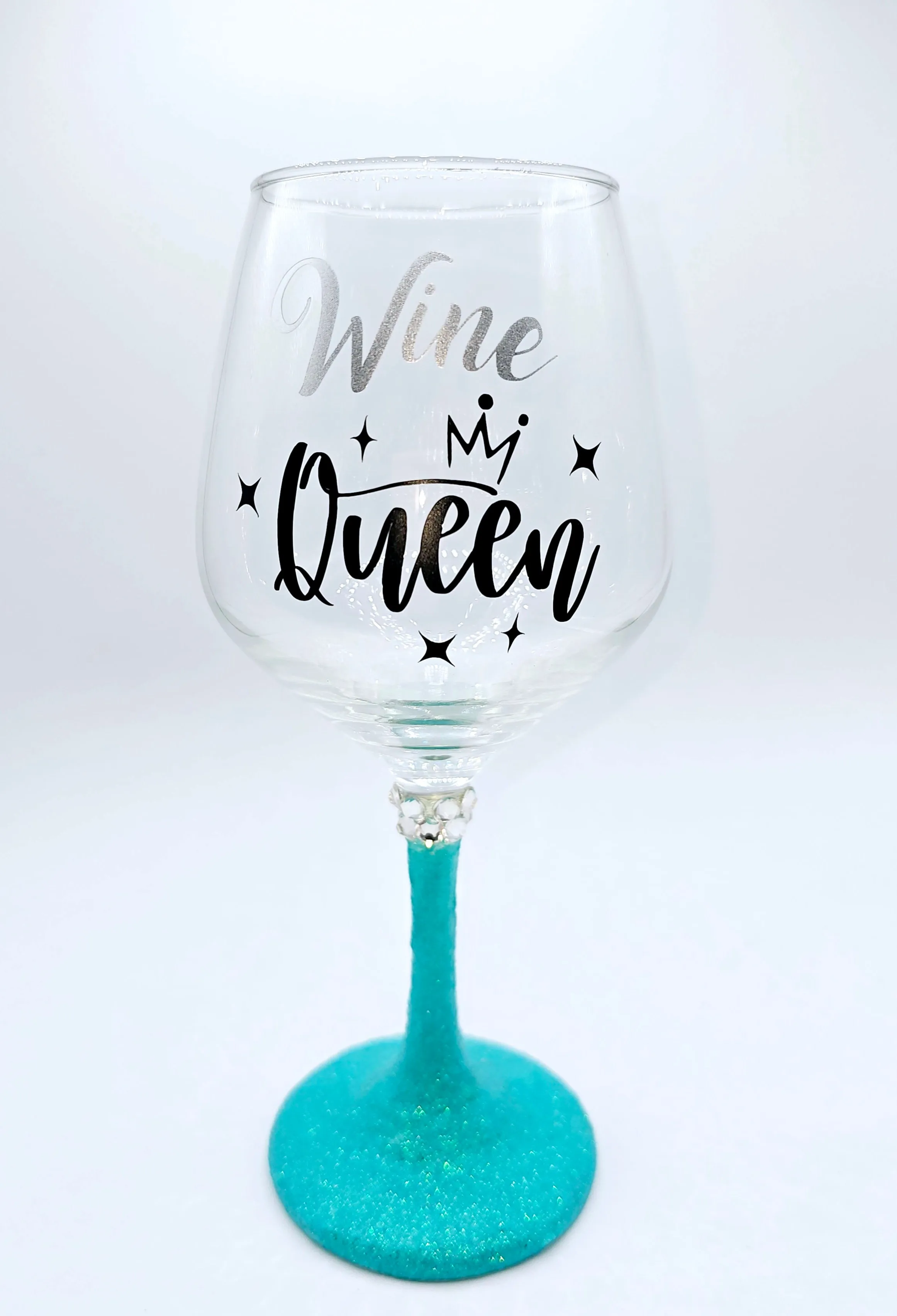 Wine Queen wine glass with teal stem